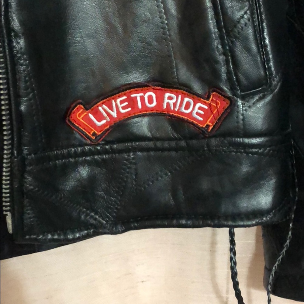 jacket - Picture 3 of 7